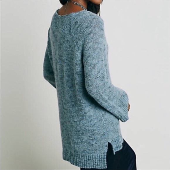 Free People Stella Softly V-Neck Sweater Alpaca Blend Small Oversized - Picture 2 of 8